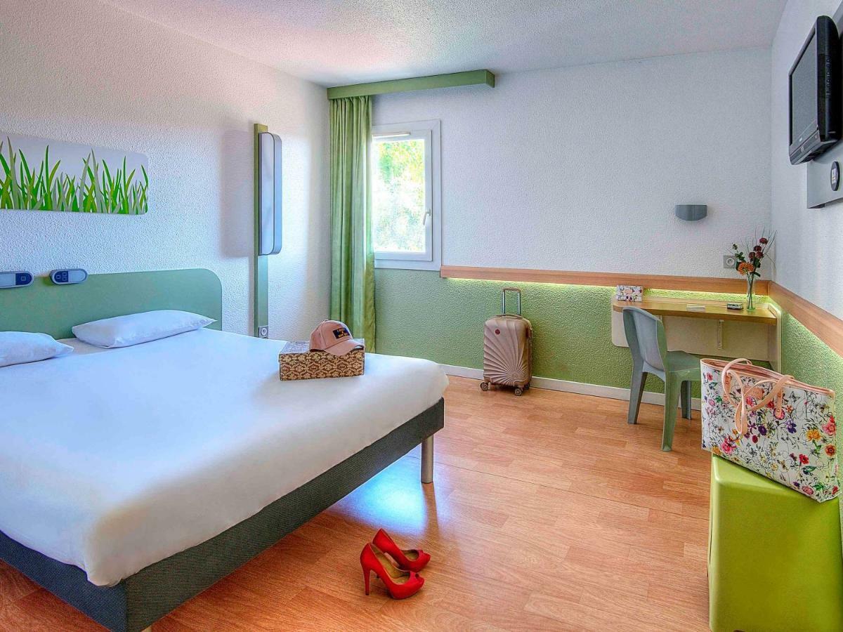 Ibis Budget Cannes Мужен Экстерьер фото